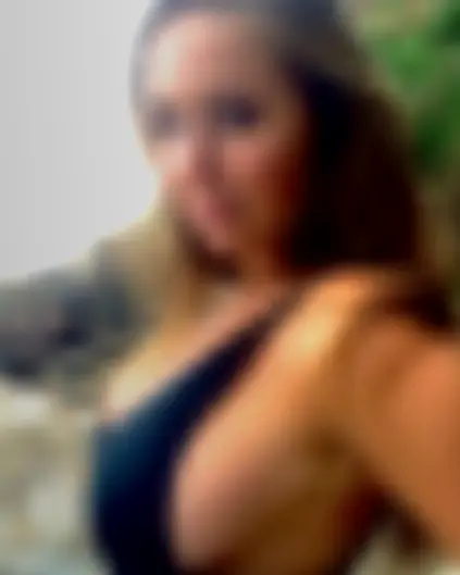 Elara, 24 Jahre — bbw sextreffen in Görlitz