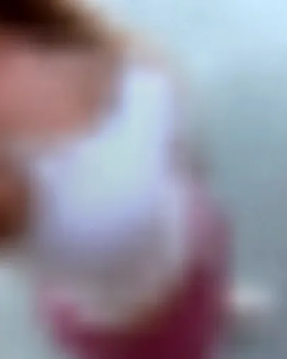 Nora, 19 Jahre — bbw sextreffen in Wunstorf
